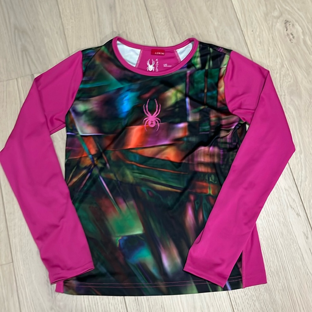 Kids teens performance  Top, Spyder, size L / 14-16. Like new. Quick drying